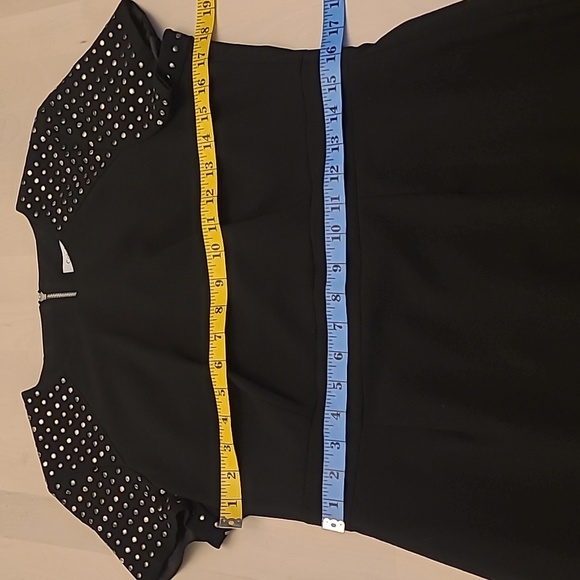 NWOT Calvin Klein Black Silver Studded Short Sleeved Fully Zip Back Midi Dress - Picture 5 of 15